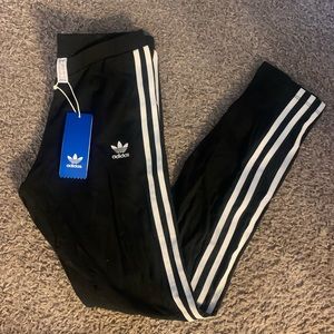 Adidas Small Legging